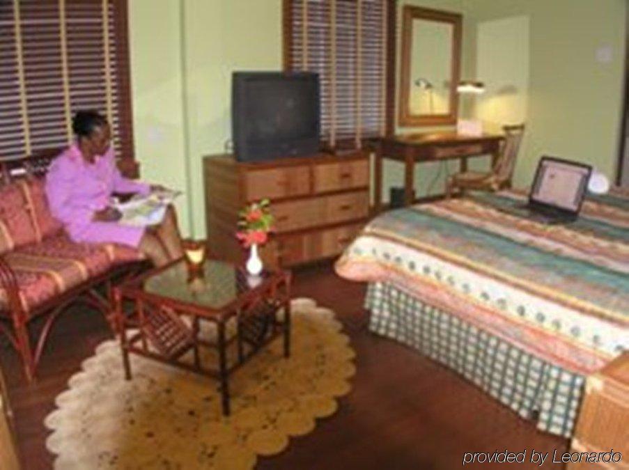 Cara Lodge Hotel Georgetown Room photo